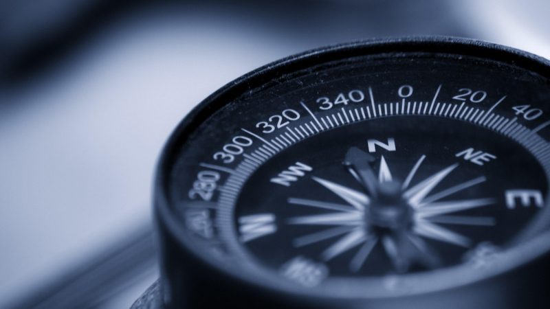 隐藏内容与支线探索指南 示意图